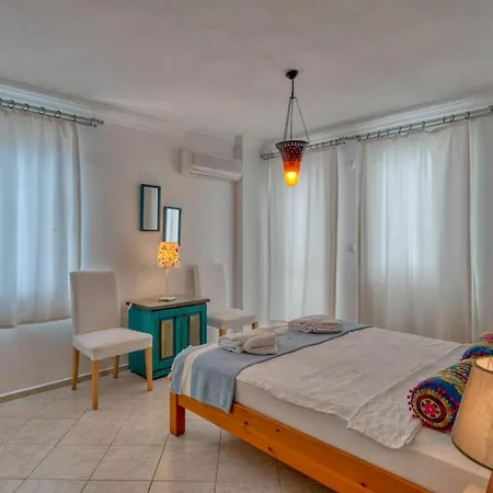 Mia * Kaş