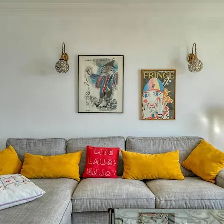 Mia Apartman *